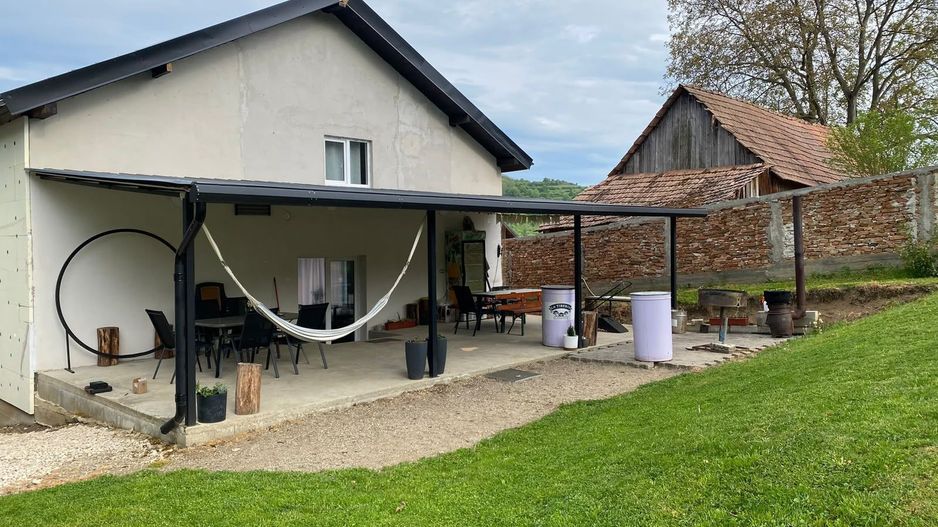 🏠 CASĂ DE VÂNZARE ÎN GLOGOVEȚ, COMUNA VALEA LUNGĂ - Poză 4