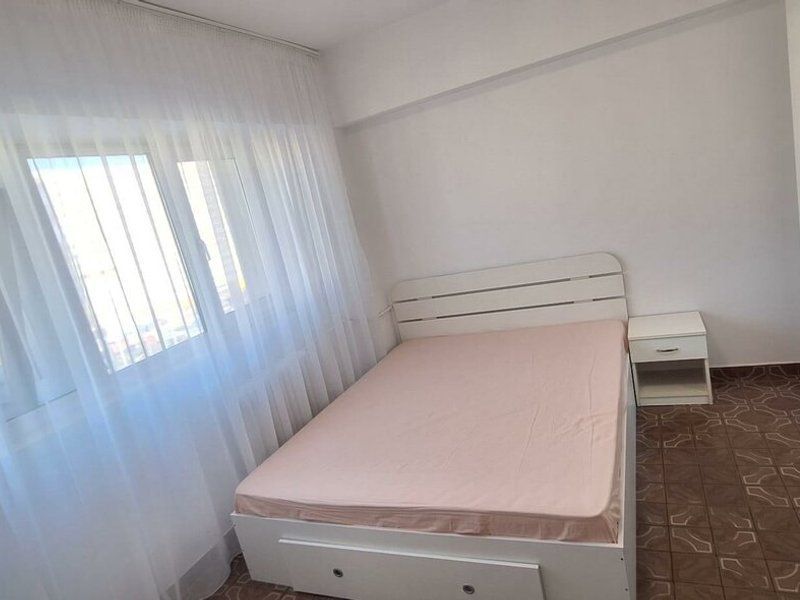 Apartamet 2 camere mobilat&utilat Modern decomandat OBOR Semicentral - Poză 4