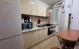 VANZARE | GARSONIERA | DECOMANDATA | DOAMNA GHICA - Poză 3