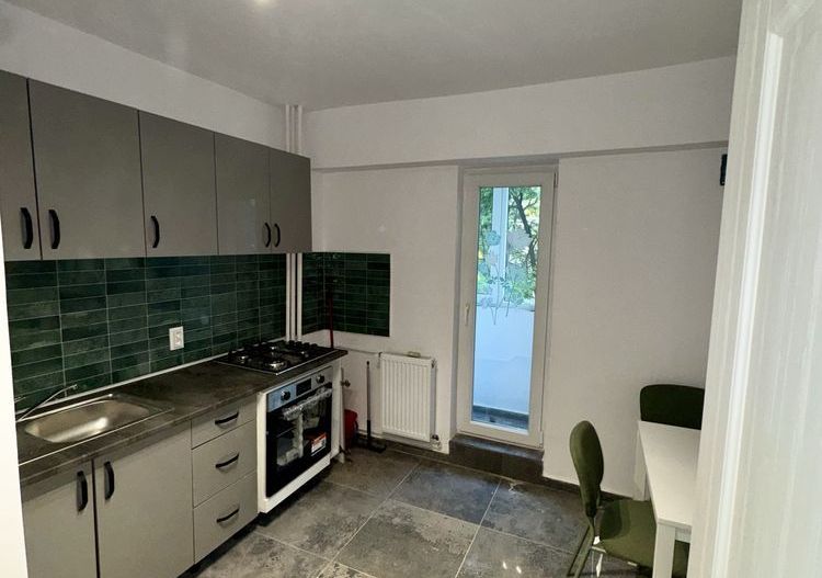 De Inchiriat Garsoniera spatioasa  Calea Calarasilor - Poză 2