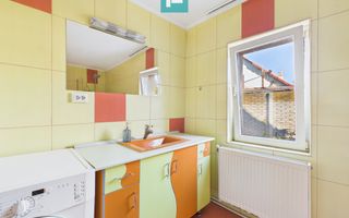 Casă spațioasă cu 4 camere în Vladimirescu - Poză 5