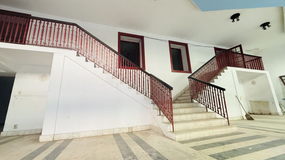 Ultracentral | 300 mp utili | Vitrină mare | Parter + Mezanin | Comision 0% - Poză 7