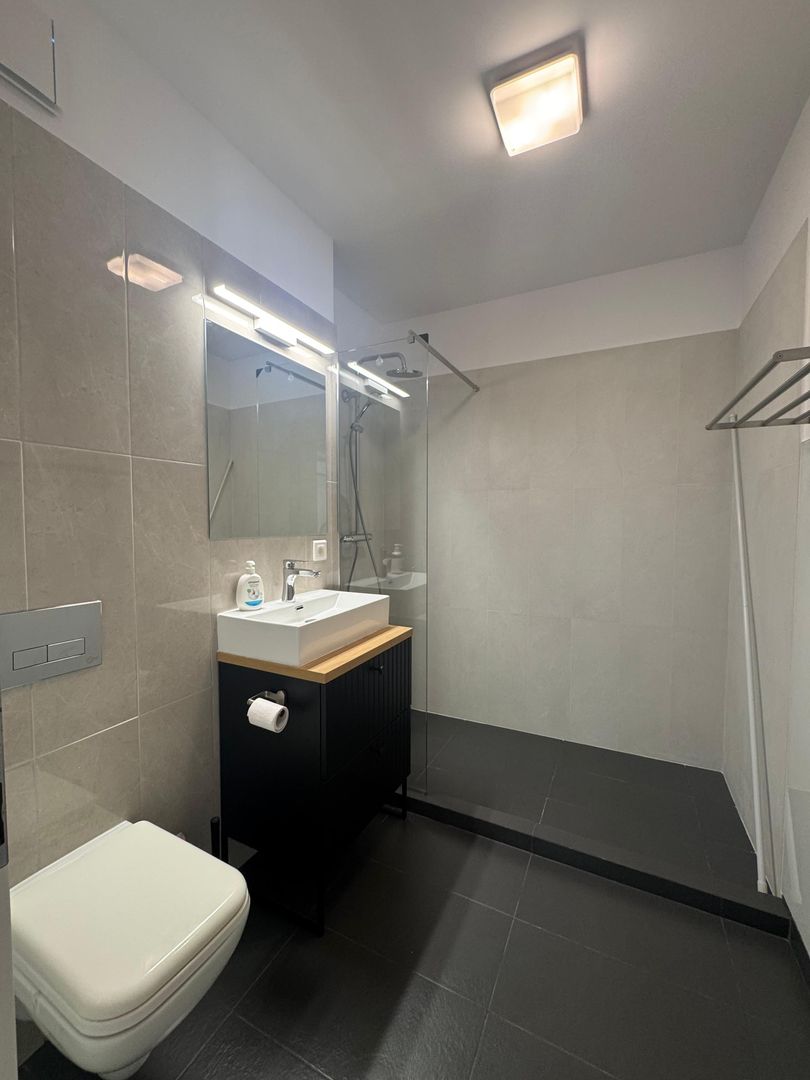 Apartament 3 camere, parcare subterana - Poză 8