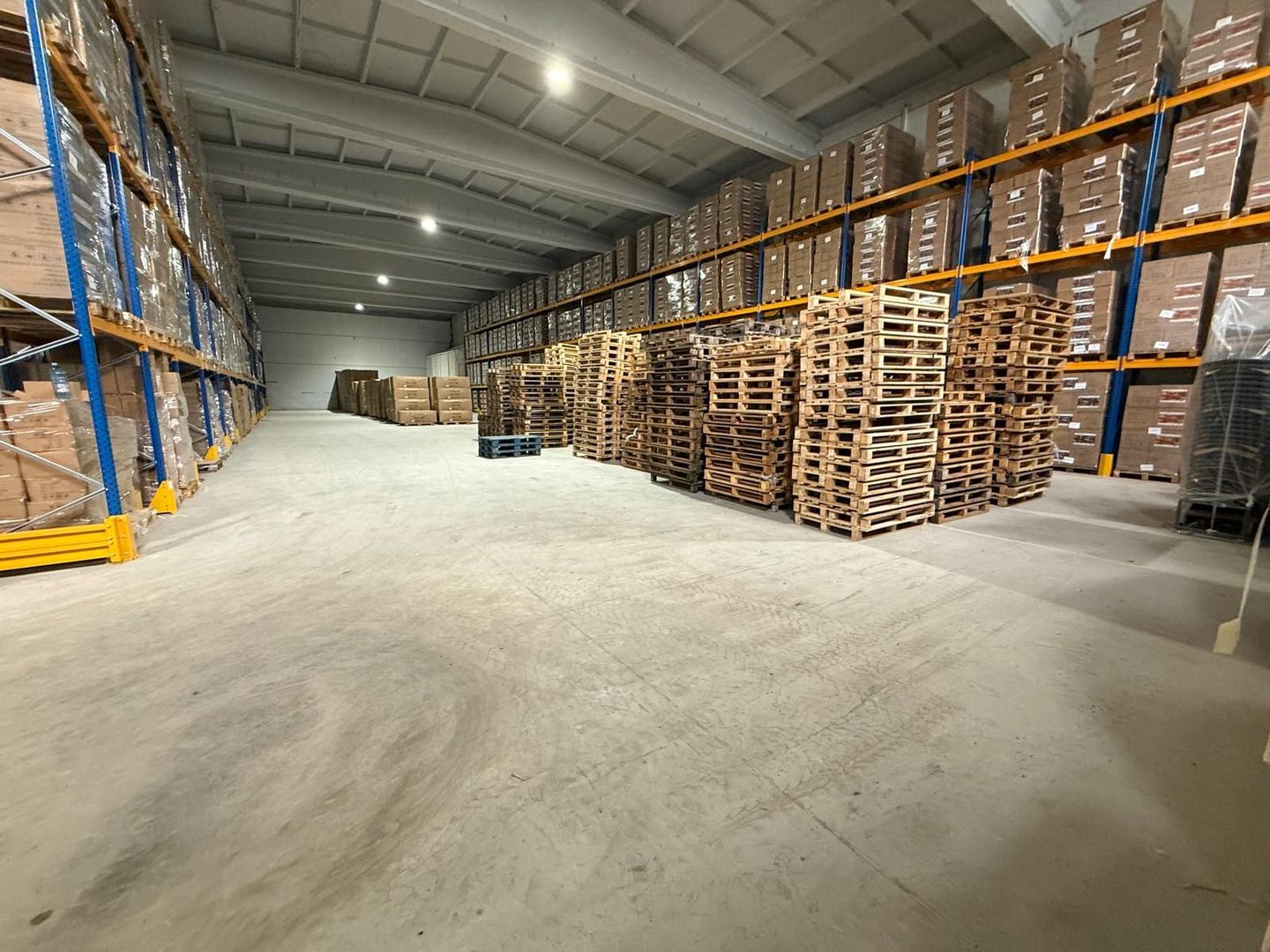 Hală industrială de închiriat – 2.000 mp – București, sector 3 - Poză 4