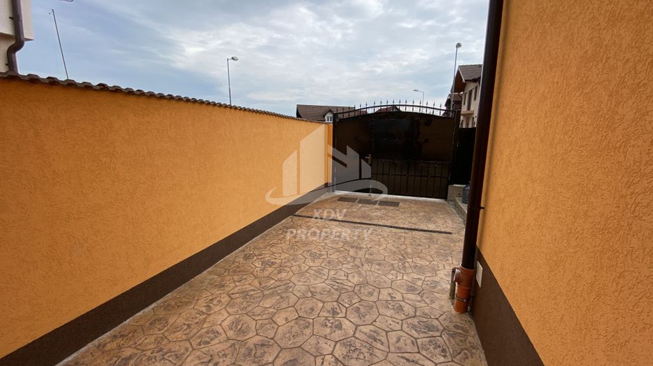 Casa moderna, mobilata complet  Sibiu - Poză 18