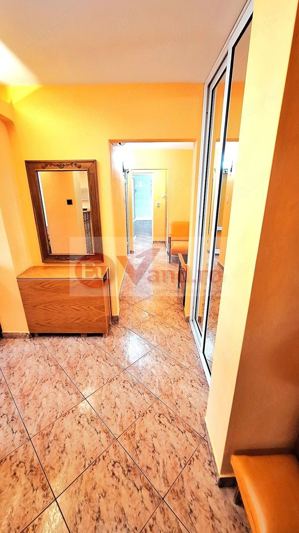 De inchiriat apartament  renovat cu 3 camereTiglina 3, 500 E - Poză 5