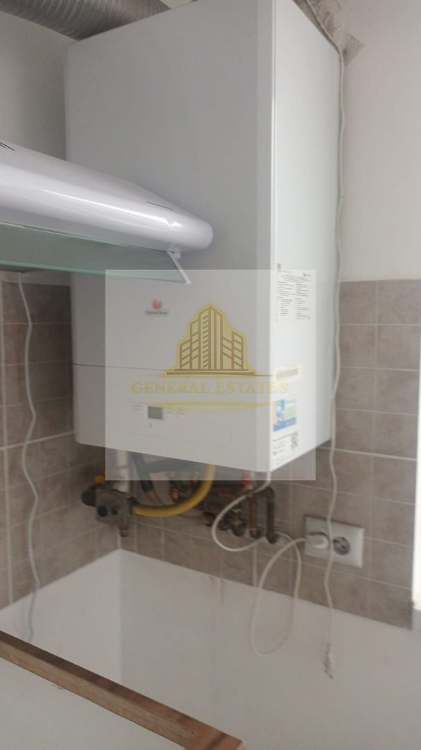 Ap. 3 camere etaj 1 cu parcare - Poză 4