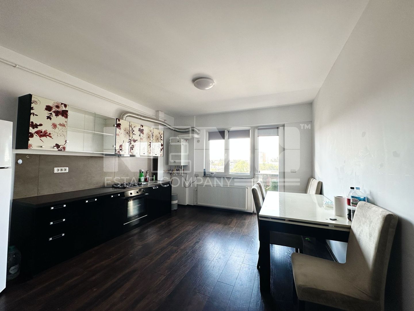 Apartament 3 Camere de Inchiriat I Centru/Suceava I Pret: 400€\luna - Poză 1