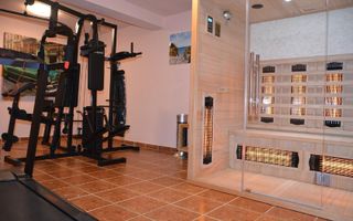 Pensiune la cheie de vânzare în Bran – Afacere cu 10 camere plus piscina - Poză 38