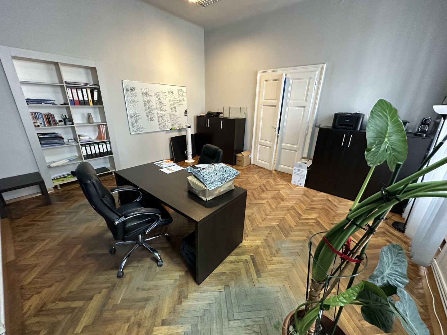 Ultracentral  format din 2 apartamente cu CF separat - Poză 2