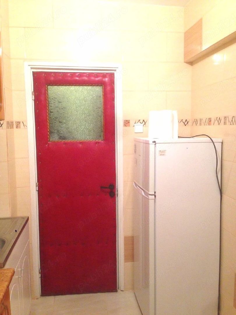 De închiriat – Apartament 2 Camere, Bloc Anvelopat, Aproape de METROU și STB - Poză 5