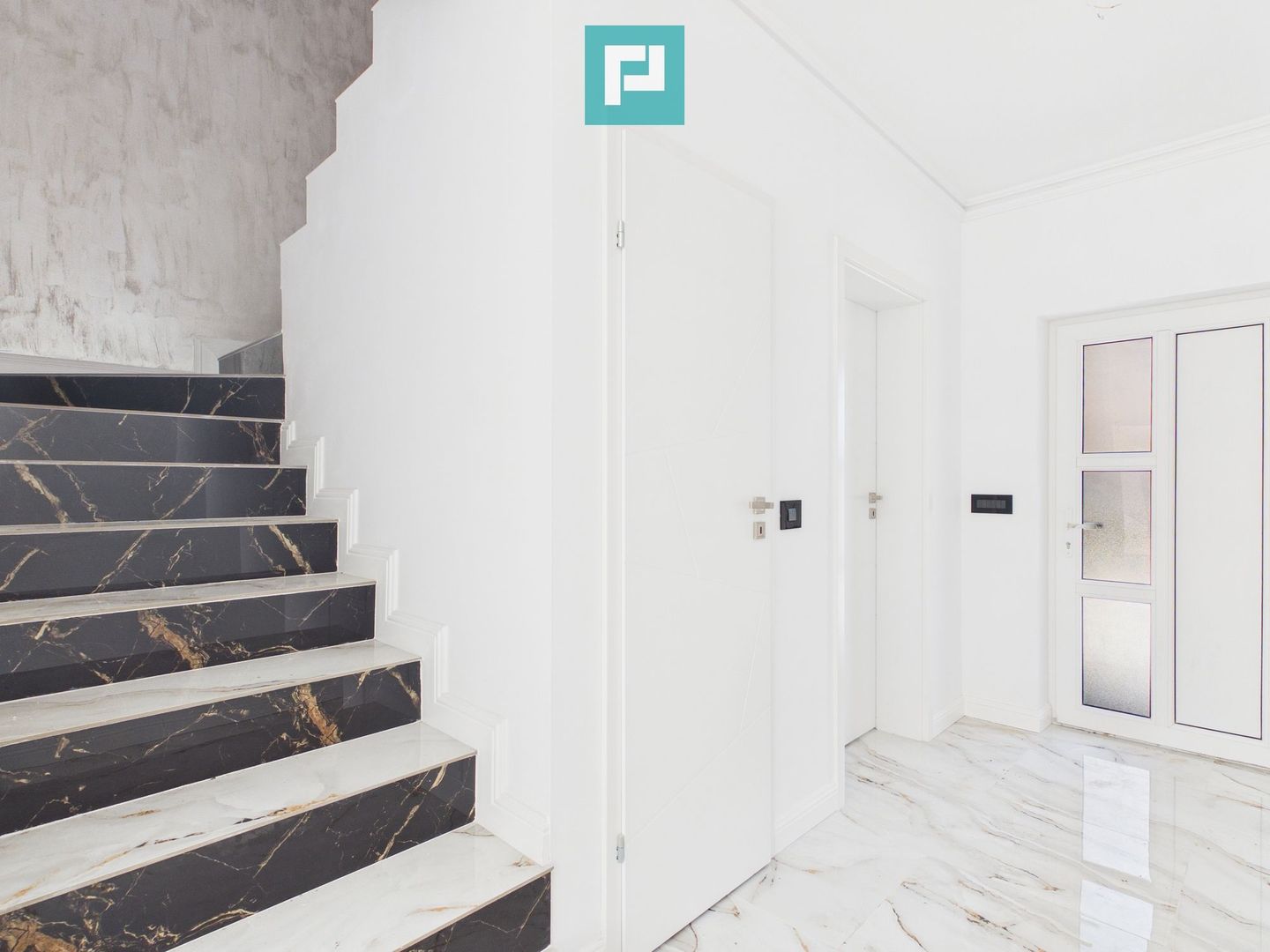 Casă Terraced / Townhouse, 120 mp utili, Sânmartin - Poză 16