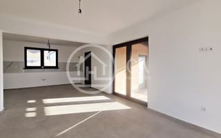 Casa cu 3 camere de vanzare in Santandrei, Bihor - Poză 2