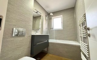 Inchiriere apartament Floreasca Residence | View gradina interioara - Poză 13