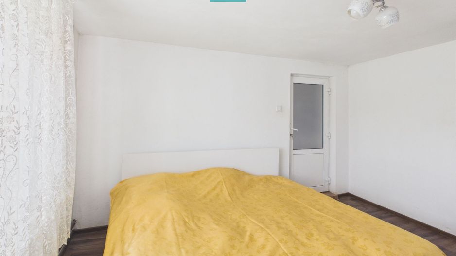 Casă retrasă Pișchia – 4 camere, teren 920 mp - Poză 44