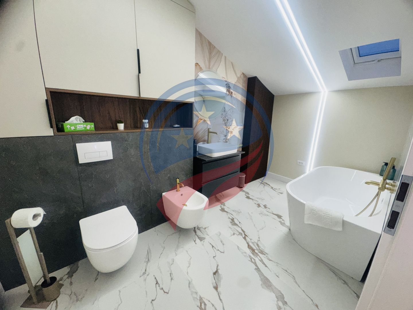 Super locație, super apartament 4 camere Ultracentral - Poză 15