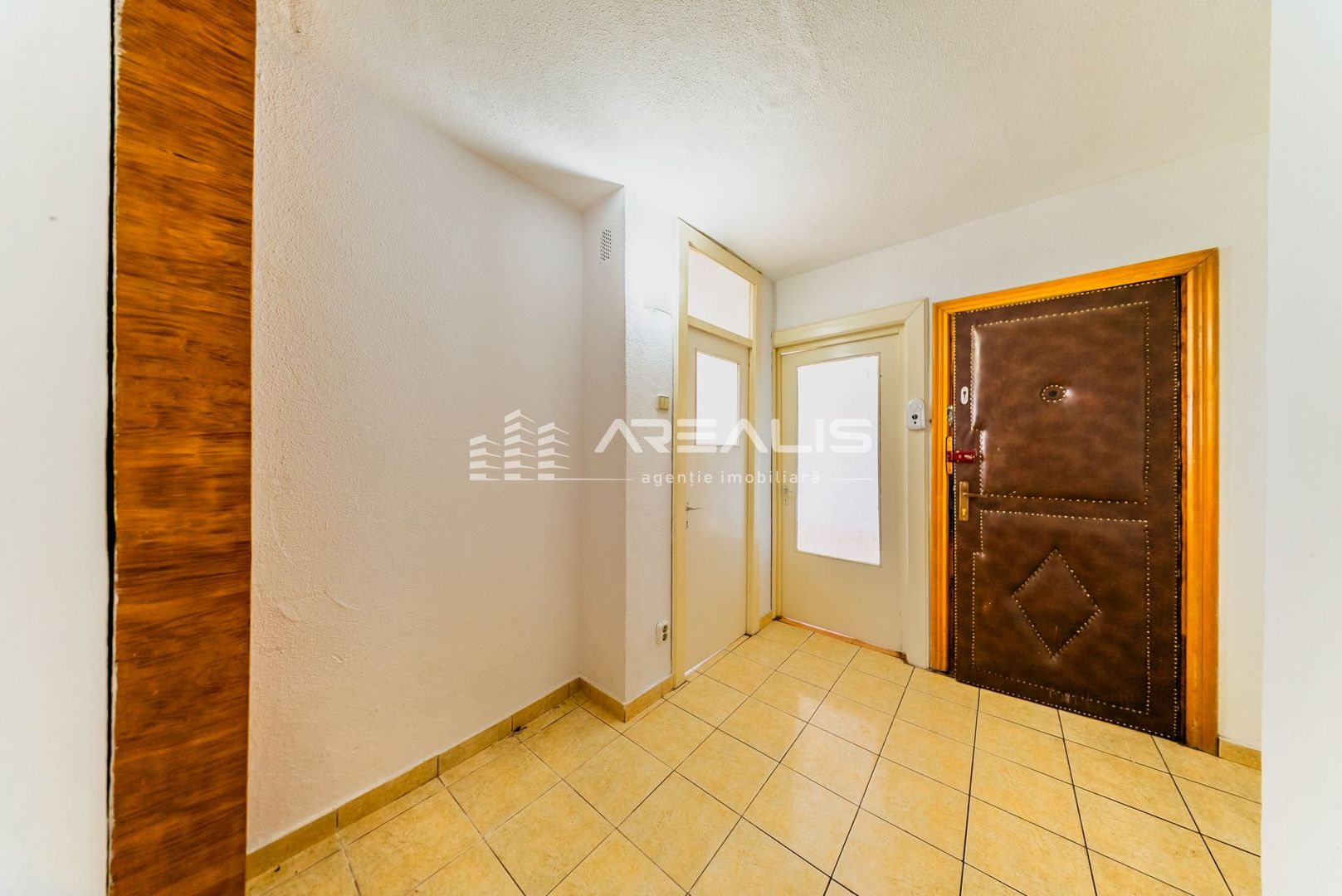 VÂNDUT!Apartament 2 camere -Zona Băncilor- REZERVAT - Poză 12