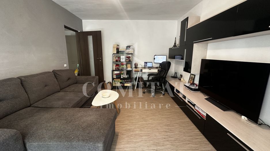 Apartament 2 camere | Etaj intermediar | Zona Str Florilor - Poză 3