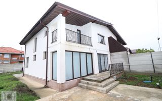 Soluție Locativă pentru Firme: Vilă cu Capacitate Mare în Ciorogarla - Poză 1