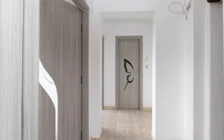 Apartament 3 camere decomandate, Zona Narcisa, Bacău - Poză 12