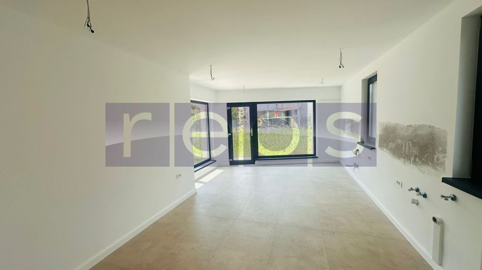 VILA DE VANZARE |  CORBEANCA | 5 CAMERE - Poză 16