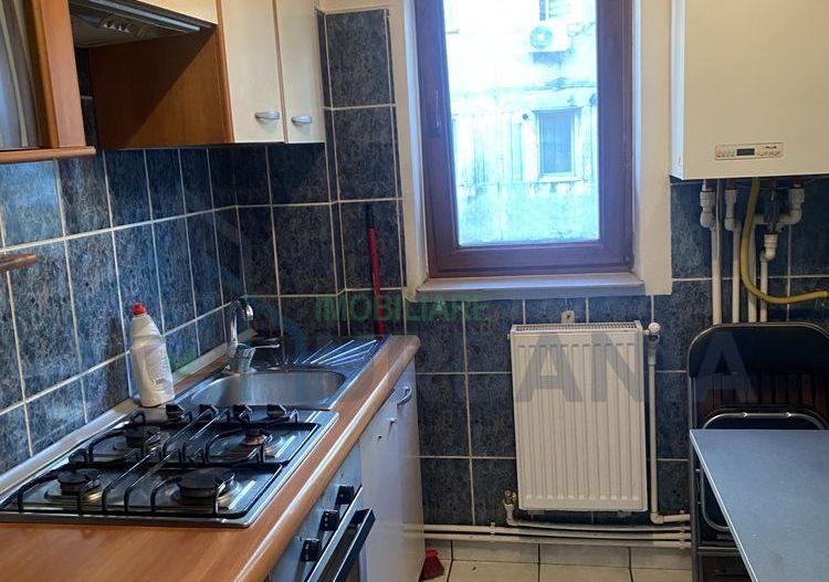 Apartament cu 2 camere în zona Dacia, Bicaz - Poză 2