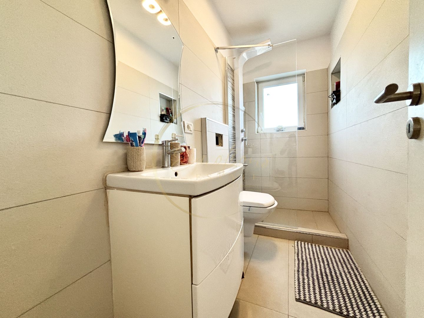 NOU | 1/2 Duplex modern 5 camere în Dumbrăvița, zona Ikea - Poză 15