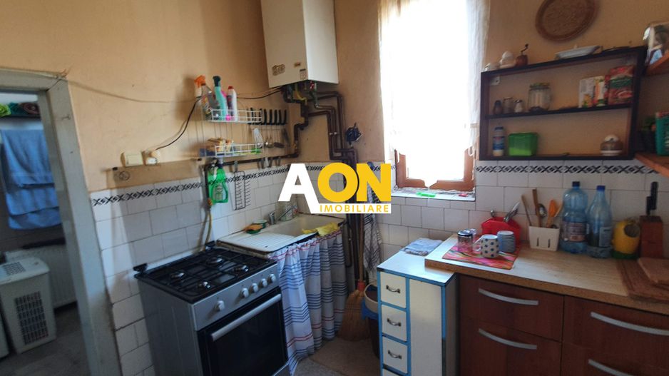 Casa cu 4 camere, la asfalt, 6200 mp teren, sat Sard, com. Ighiu - Poză 11