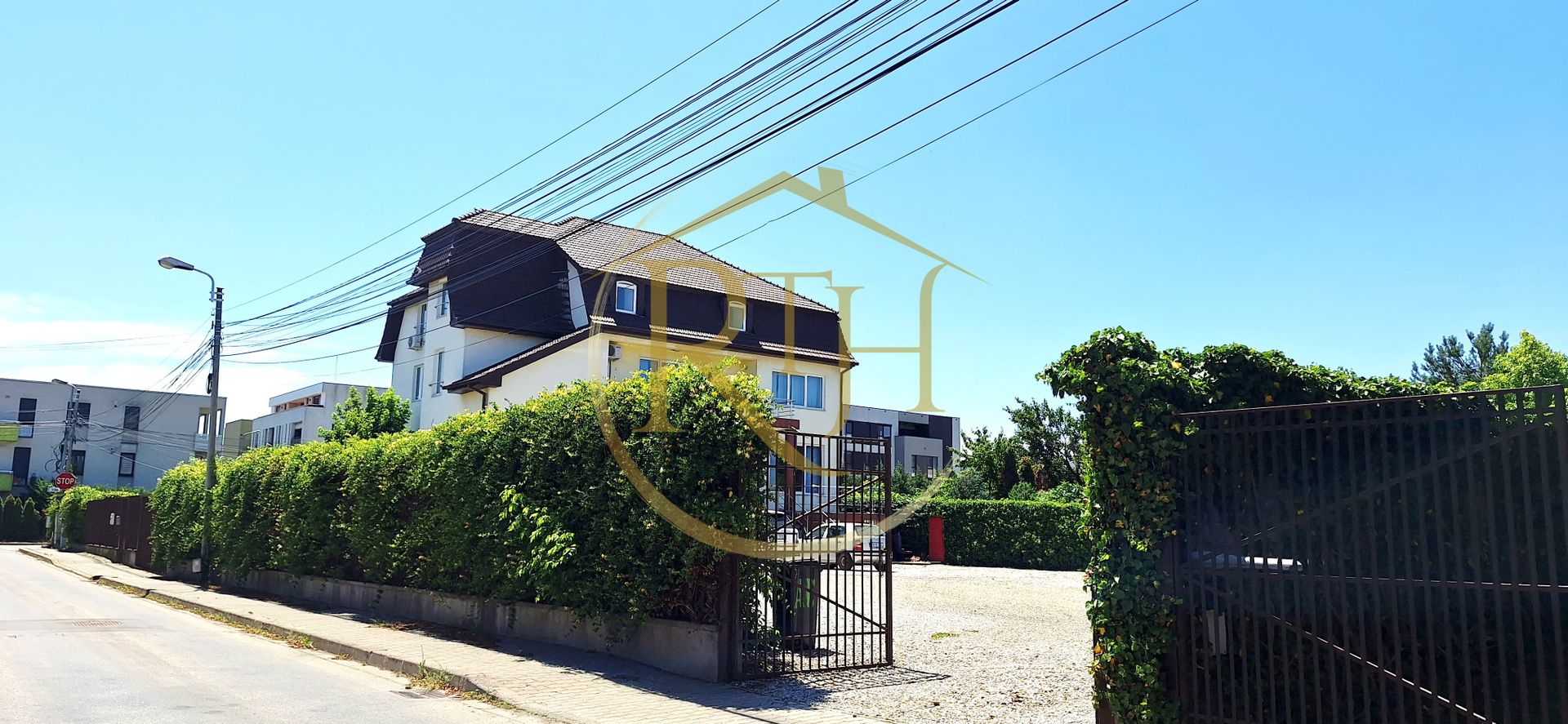 Oferim spre inchiriere, Cladire ideala pentru Clinica, Centru medical etc - Poză 1