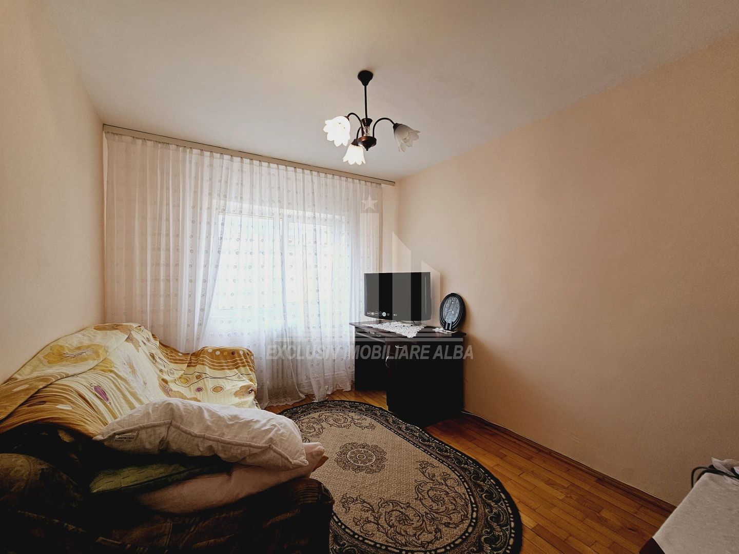 Apartament cu 3 camere decomandate, Cetate - Poză 7
