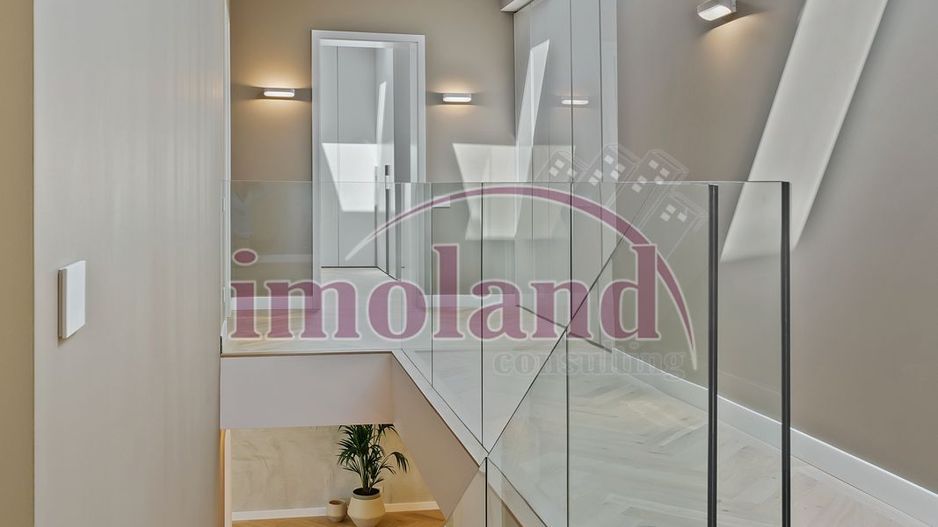 Vanzare - vila ultramoderna - vedere Padurea Baneasa - Iancu Nicolae - Poză 13