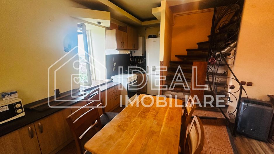 Apartament cu 3 camere la mansarda, in zona Terezian - Poză 3