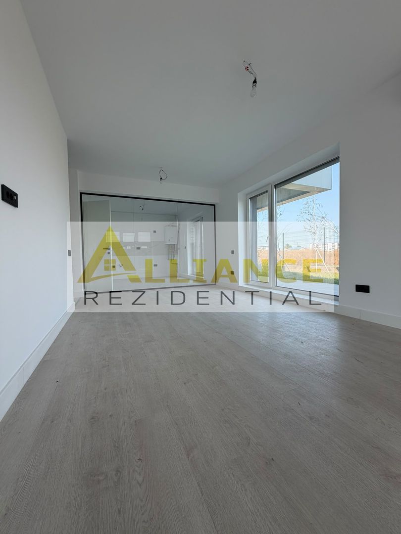 4 CAMERE | 122MP+279 CURTE + PARCARE + PISCINA - NEGOCIABIL - Poză 11