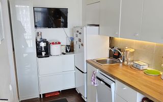 Apartament 2 camere la 4 minute metrou 1 Decembrie/ Mobilat si utilat - Poză 5