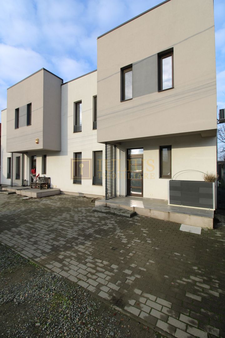 Casa Giroc, 4 camere, 2 bai, curte interioara. - Poză 26