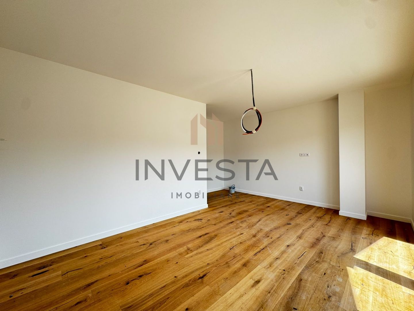 Oportunitate, casa individuala cu priveliste spre padure, Faget - Poză 14