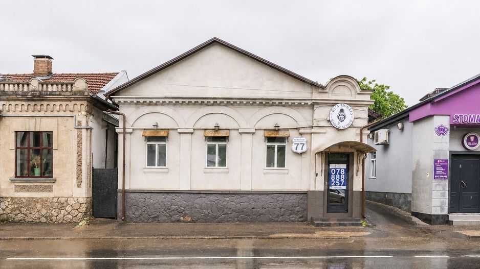 Chirie, spațiu comercial, 59,2 mp, str. București, Centru - Poză 2