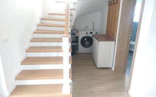 Duplex finisat modern de 120mp, curte 250mp, 2 parcari, zona Terra - Poză 8