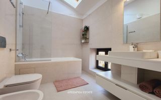 Prima inchiriere, bloc nou cu piscina pe acoperis, Piata Unirii - Hotel UNION - Poză 11