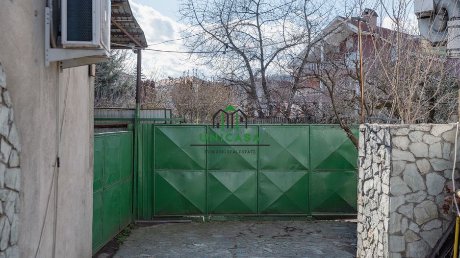 Casă tip duplex spațioasă în zona de Nord - Poză 16