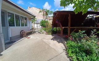 CENTRU SALA SPORTURILOR(COD03)- Casa interbelica si curte generoasa ! - Poză 34