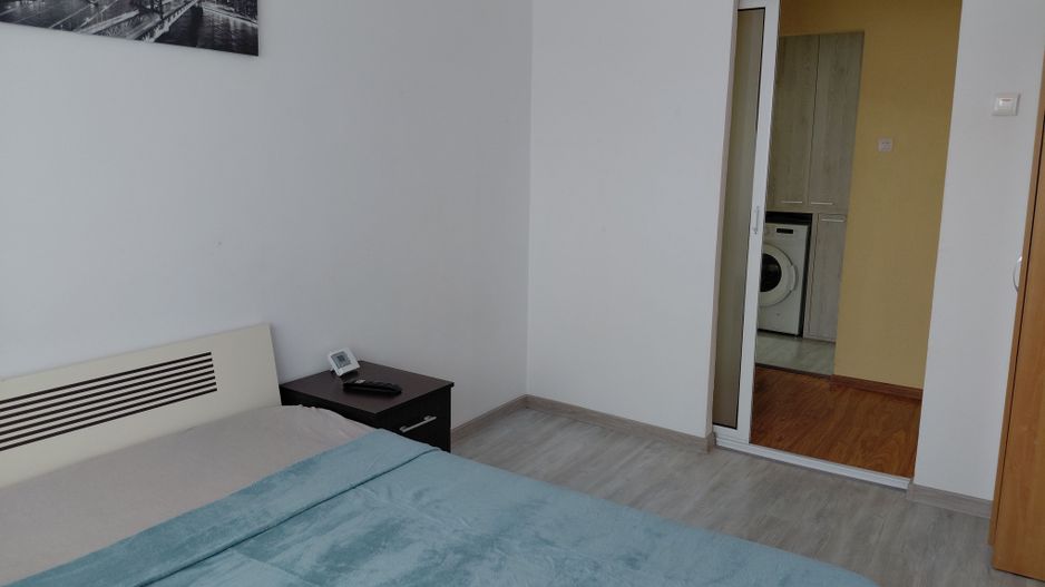 Apartament 4 camere de închiriat – Micro 20,et 1,mobilat si utilat - Poză 15