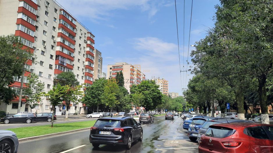 Bulevardul Alexandru Obregia, apartament 3 camere, disponibil imediat - Poză 1