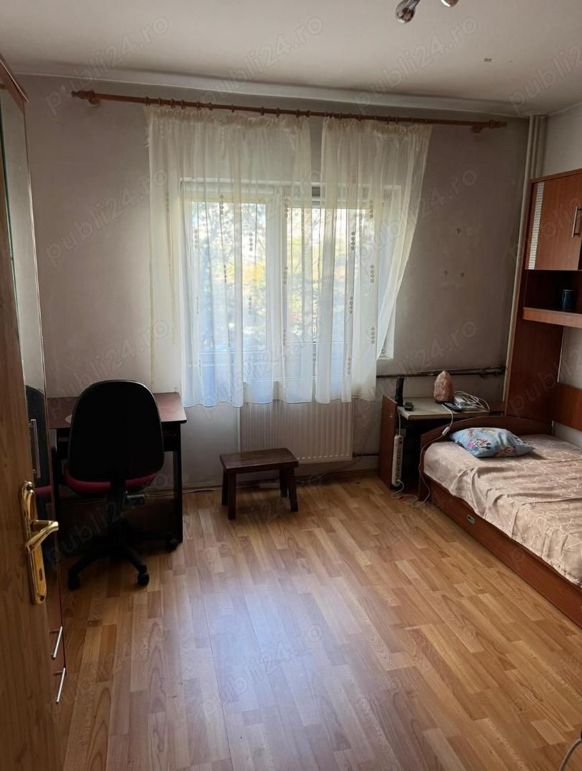 Vanzare Apartament 3 camere - Poză 5