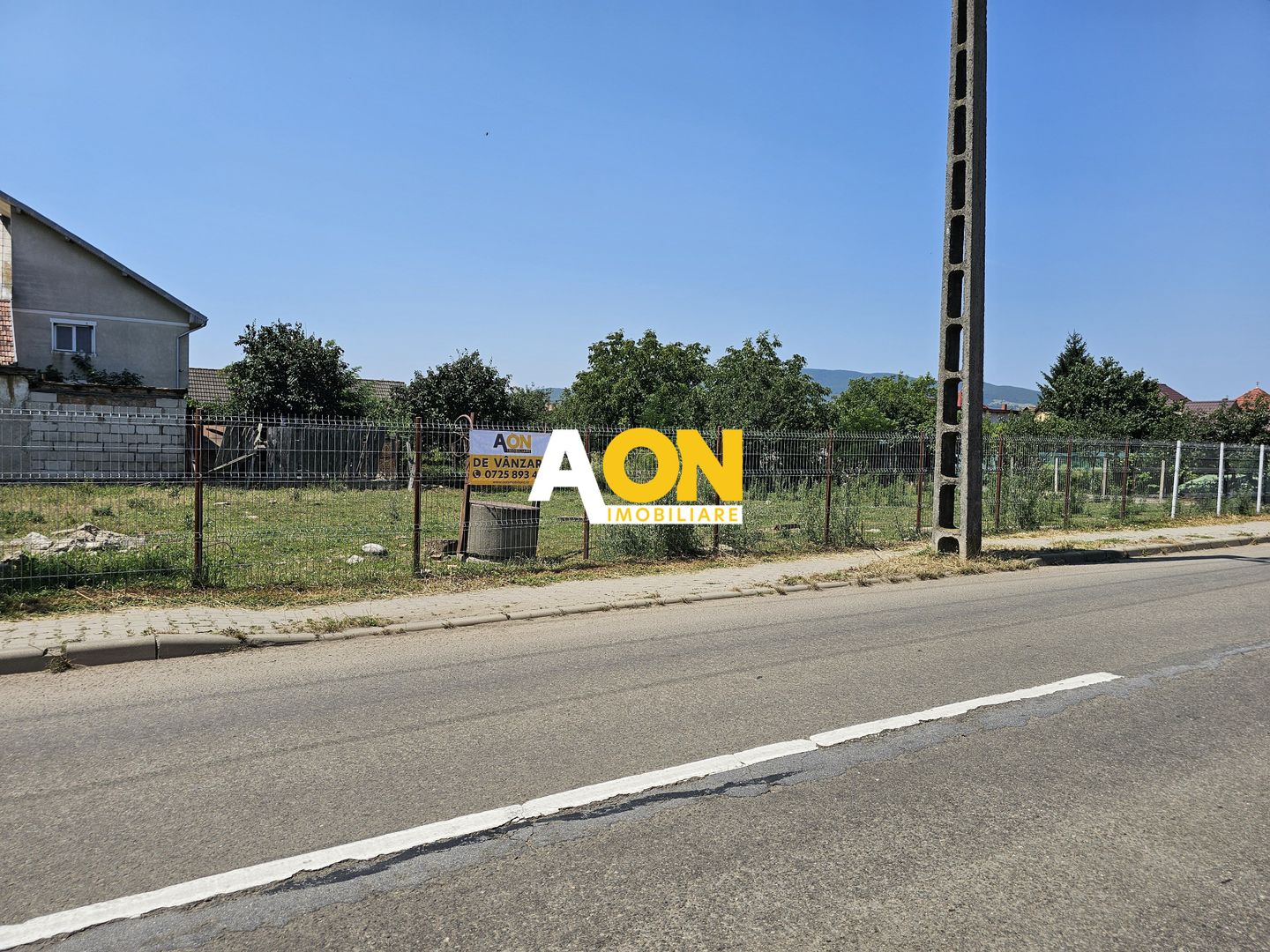 Teren la asfalt, deschidere la doua strazi, 990 mp, Barabant - Poză 4