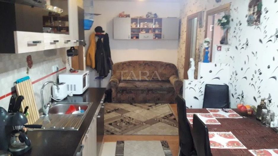 Apartament cu 2 camere, in Floresti - Poză 3