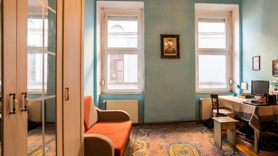 Apartament  cu 2 camere ultracentral  lânga Casa cu Lacăt - Poză 1