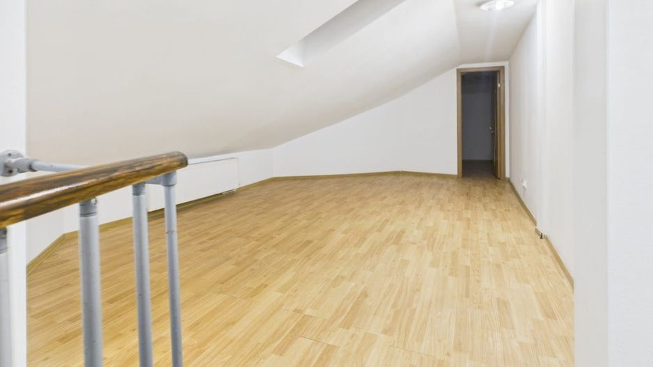 Apartament 1 cameră cu balcon și pod compartimentat | Dâmbovița, Timiș - Poză 9