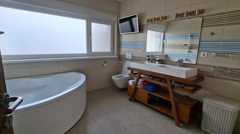 Casa P+E cu 4 camere - Aradului/British SCHOOL - Poză 20