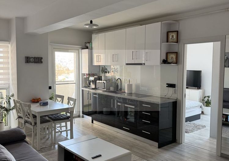 Apartament 2 camere | Luminos | Balcon generos - Poză 2